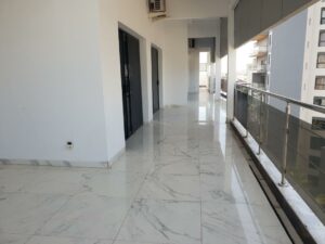 WhatsApp Image 2025-10-20 at 13.07.44 (1)